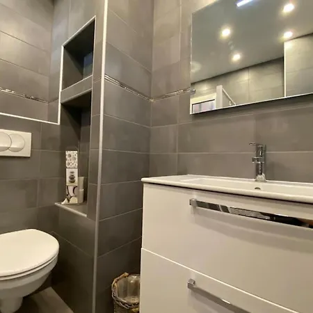 Ajaccio, 1 Piece, 2 Personnes - Fr-1-665-33 Appartement *